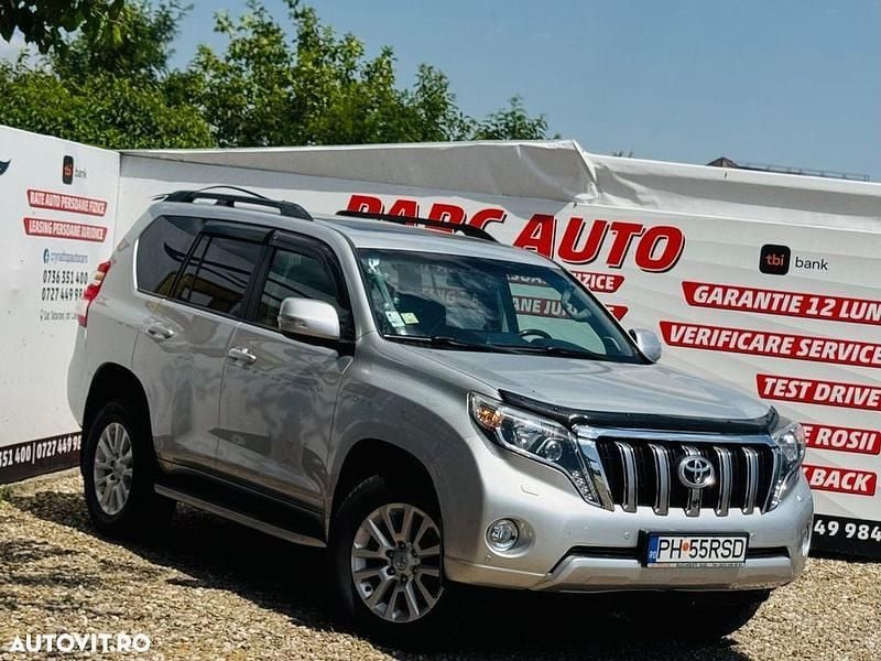 Argint Utilizat 2016 Toyota Land Cruiser Luxury SUV | 39.258 EUR (Scump) - Imagine 1/4