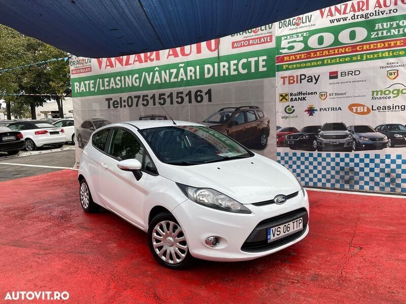Alb Utilizat 2011 Ford Fiesta Ambiente Hatchback | 3.999 EUR (Scump) - Imagine 1/4