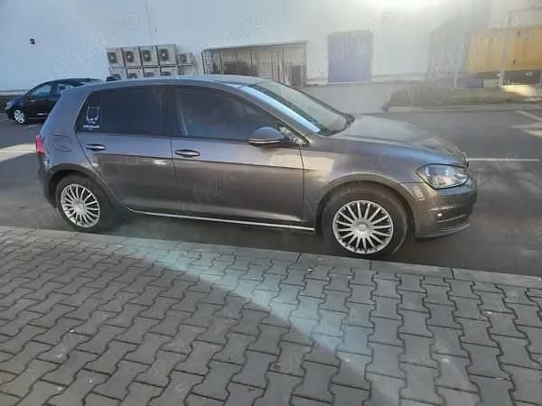 Second-hand VW Golf VII 77 CP (56 kW) 2015 Gri Hatchback