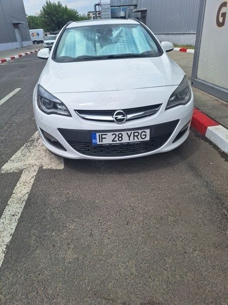 Utilizat 2014 Opel Astra | 6.700 EUR (Puțin scump) - Imagine 1/4