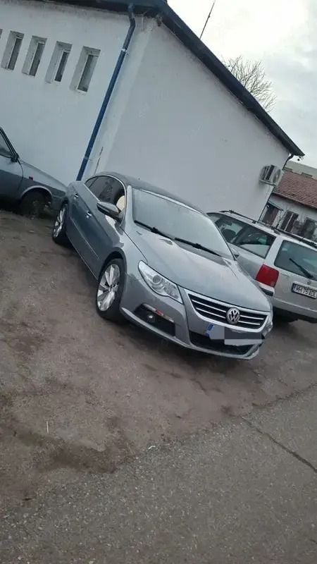 Utilizat 2010 VW CC Berlinǎ | 6.000 EUR (Preț bun) - Imagine 1/4