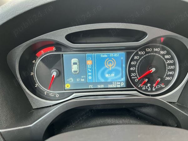 Second-hand Ford S-MAX S 140 CP (102 kW) 2009 Gri Monovolum