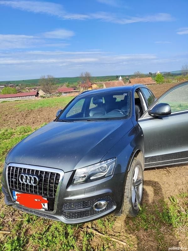 Second-hand Audi Q5 245 CP (180 kW) 2010 Gri SUV