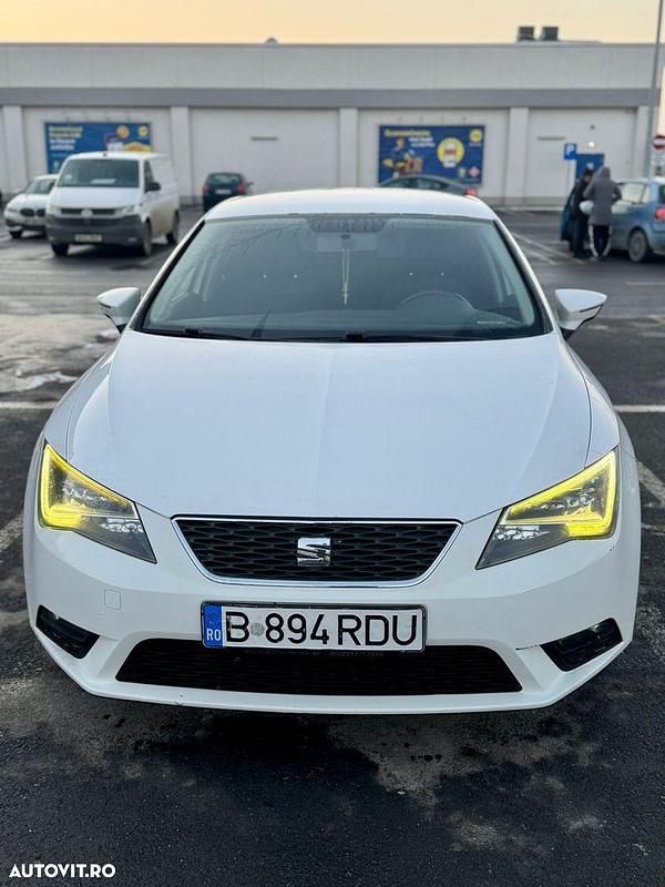 Culoarealb Utilizat 2013 Seat Leon Ecomotive Hatchback | 6.650 EUR (Puțin scump) - Imagine 1/4
