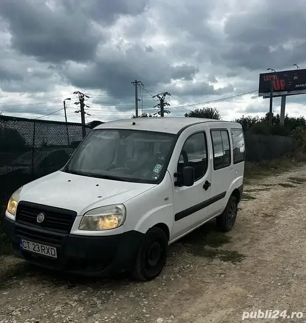 Utilizat 2008 Fiat Doblò Monovolum | 2.250 EUR (Preț OK) - Imagine 1/4