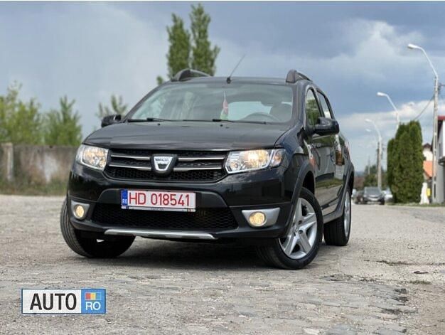 Negru Utilizat 2016 Dacia Sandero Hatchback | 5.840 EUR (Preț OK) - Imagine 1/4