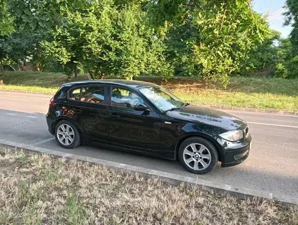 Utilizat 2008 BMW 118 Hatchback | 3.899 EUR (Preț OK) - Imagine 1/4