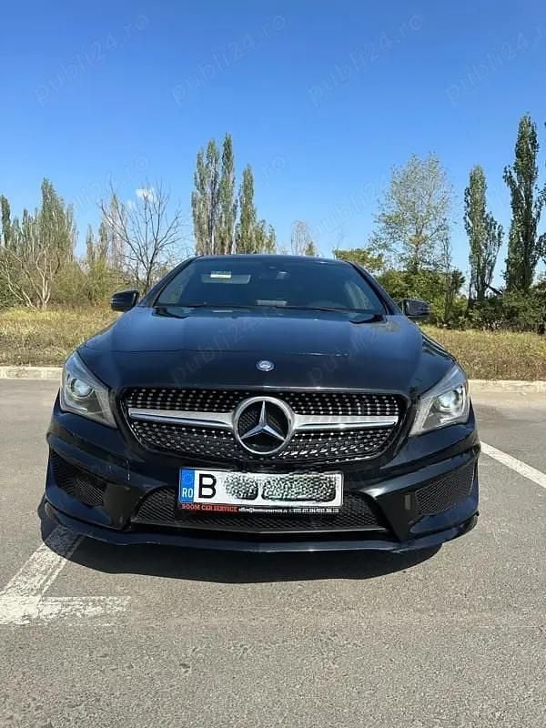 Negru Utilizat 2015 Mercedes CLA220 AMG line Berlinǎ | 13.400 EUR - Imagine 1/4