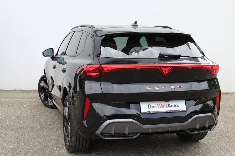 Second-hand Cupra Terramar 150 CP (110 kW) 2025 Negru  normal SUV