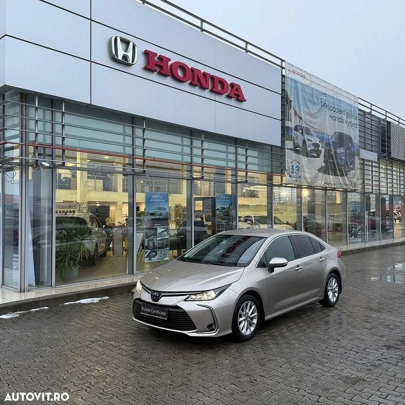 Culoaregalbeuriu Utilizat 2021 Toyota Corolla Berlinǎ | 16.490 EUR (Preț OK) - Imagine 1/4