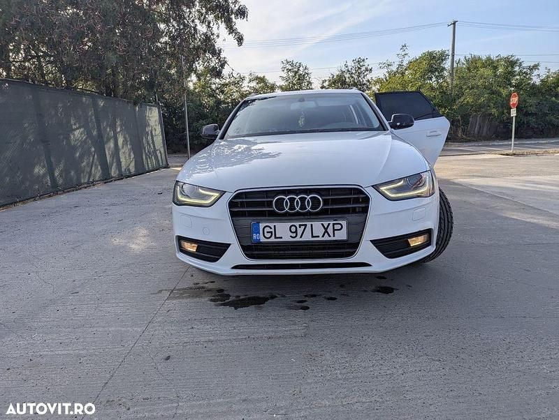 Culoarealb Utilizat 2014 Audi A4 Break | 8.000 EUR (Preț OK) - Imagine 1/4