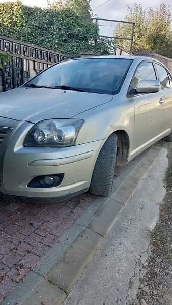 Utilizat 2006 Toyota Avensis Berlinǎ | 10.000 EUR - Imagine 1/3