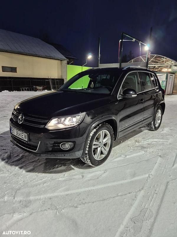 Culoarenegru Second-hand 2015 VW Tiguan LOUNGE SUV | 12.500 EUR (Super Preț) - Imagine 1/4