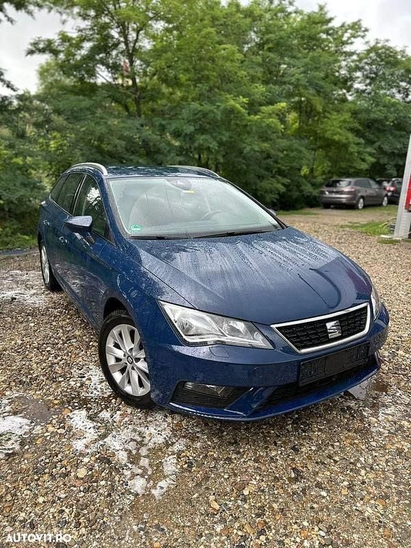 Culoarealbastru Utilizat 2019 Seat Leon ST Style Break | 10.500 EUR (Preț bun) - Imagine 1/4