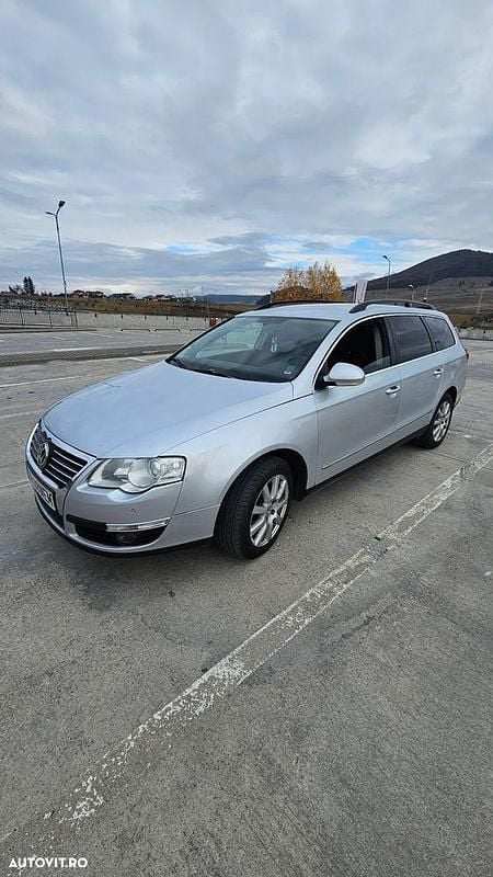 Culoaregri Utilizat 2010 VW Passat Highline Break | 3.450 EUR (Preț bun) - Imagine 1/4