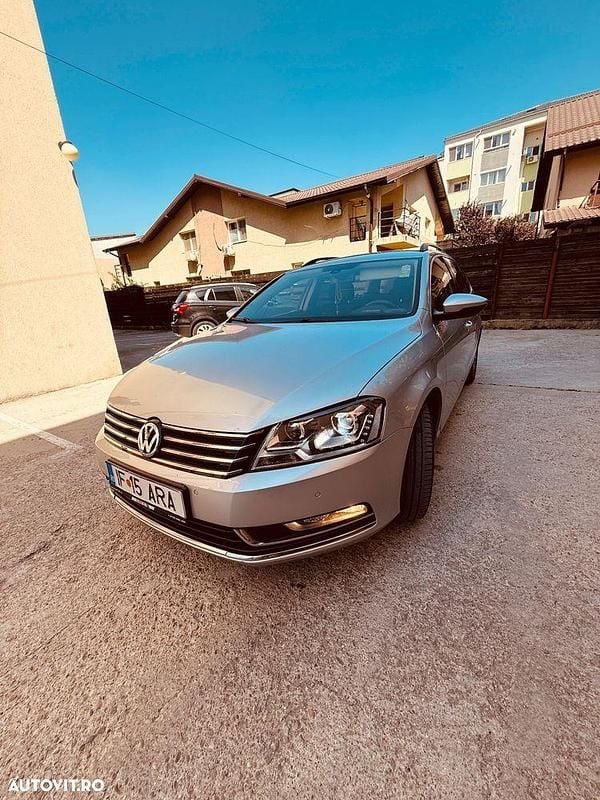 Culoareargint Utilizat 2012 VW Passat Break | 7.000 EUR (Preț OK) - Imagine 1/4