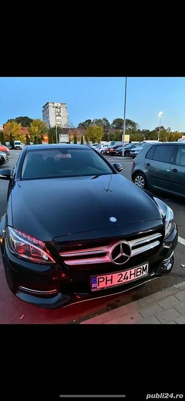Utilizat 2015 Mercedes A180 Hatchback | 13.500 EUR - Imagine 1/4