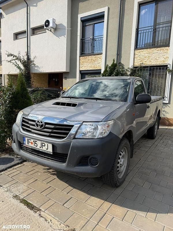 Culoaregri Utilizat 2015 Toyota HiLux Pickup | 16.490 EUR (Preț OK) - Imagine 1/4