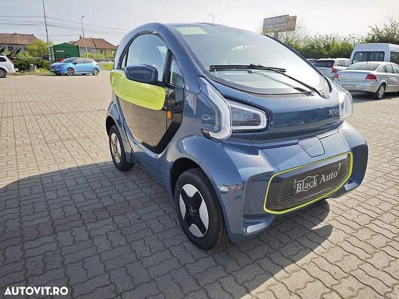 Second-hand XEV Yoyo 14 kW (20 CP) 2024 Albastru Hatchback
