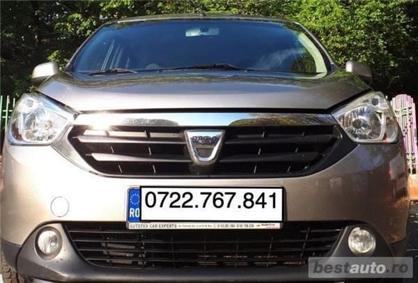 Bej Utilizat 2012 Dacia Lodgy Monovolum | 4.950 EUR (Super Preț) - Imagine 1/4