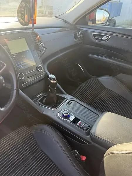 Second-hand Renault Talisman 130 CP (95 kW) 2016 Rosu Berlinǎ