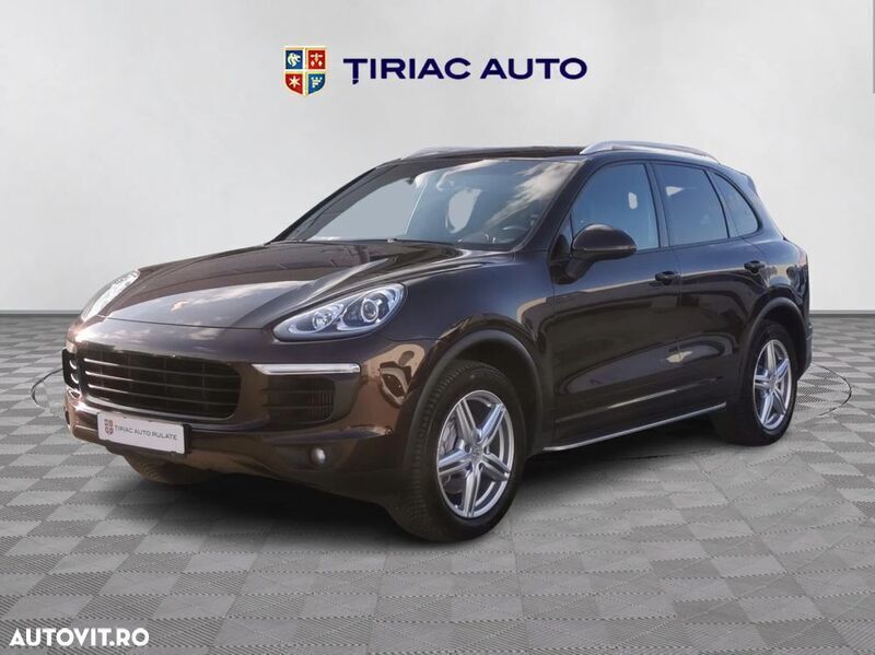 Alte culori Utilizat 2015 Porsche Cayenne Platinum Edition SUV | 31.419 EUR (Scump) - Imagine 1/4