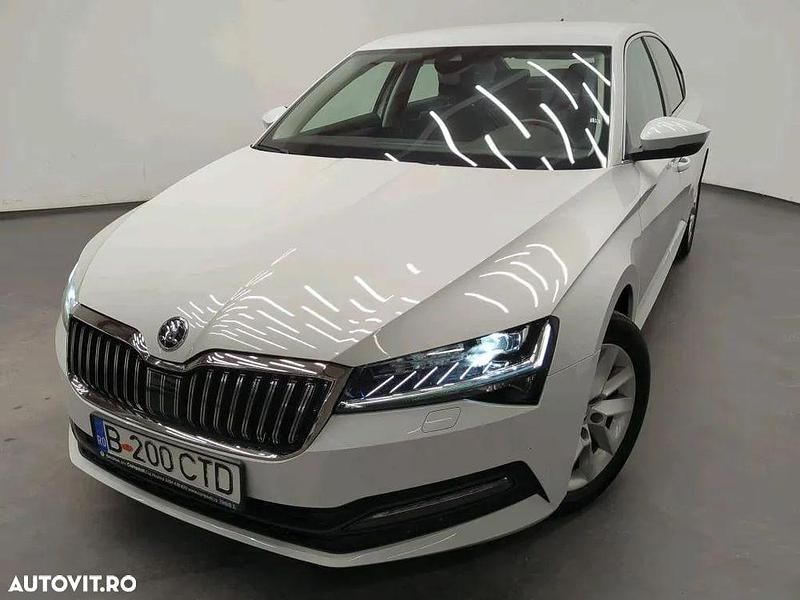 Culoarealb Utilizat 2021 Skoda Superb Berlinǎ | 23.595 EUR (Preț OK) - Imagine 1/4