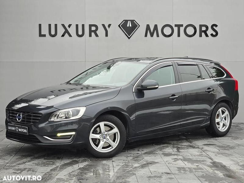 Culoaregray Second-hand 2015 Volvo V60 Ocean Race Break | 11.300 EUR (Puțin scump) - Imagine 1/4