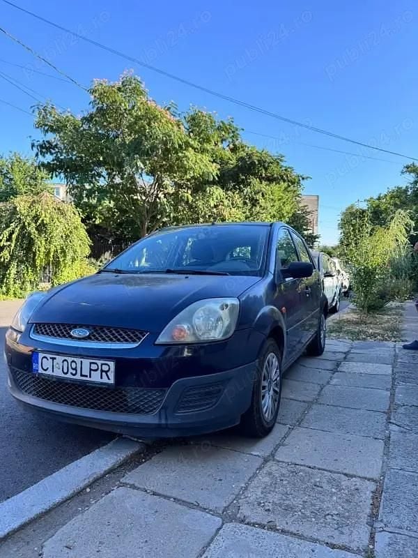 Utilizat 2008 Ford Fiesta Hatchback | 1.700 EUR (Preț OK) - Imagine 1/3