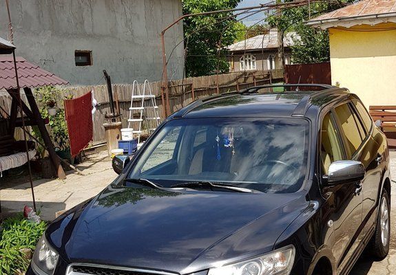 Negru Utilizat 2007 Hyundai Santa Fe SUV | 6.500 EUR (Scump) - Imagine 1/4