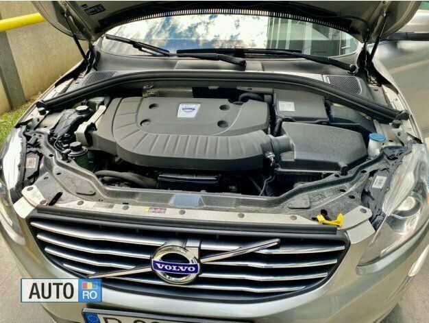 Bej Second-hand 2015 Volvo XC60 SUV | 15.500 EUR (Preț OK) - Imagine 1/4