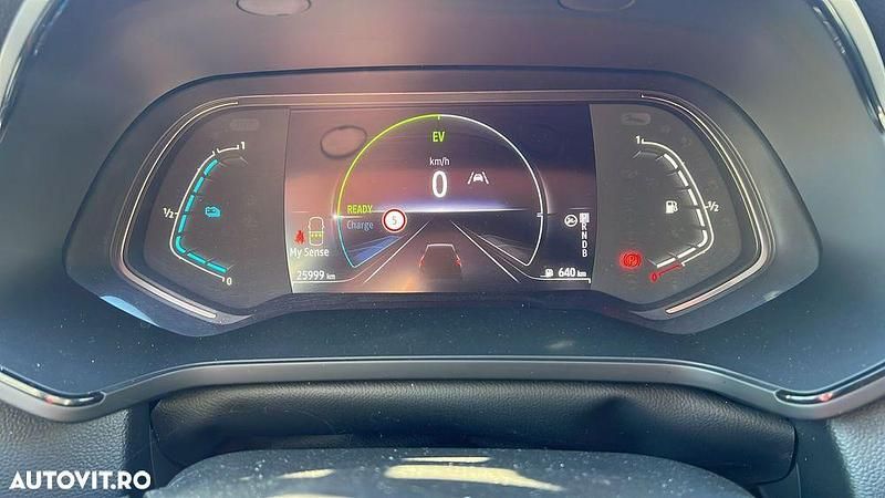 Second-hand Mitsubishi ASX Intense 143 CP (105 kW) 2023 Culoarerosu SUV