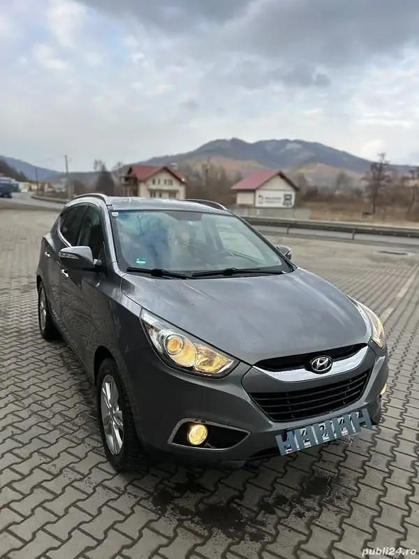Utilizat 2012 Hyundai ix35 SUV | 7.999 EUR (Preț OK) - Imagine 1/4