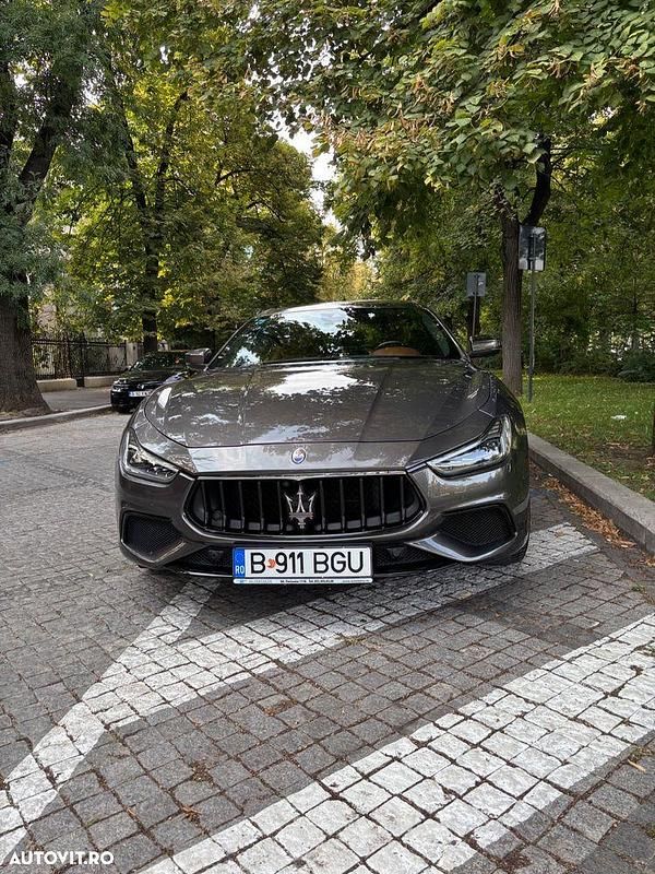 Culoaregri Utilizat 2020 Maserati Ghibli Coupe | 48.500 EUR - Imagine 1/4