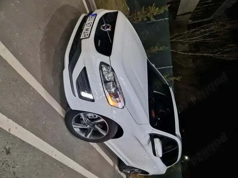 Utilizat 2014 Volvo XC60 R-Design SUV | 14.150 EUR (Scump) - Imagine 1/4