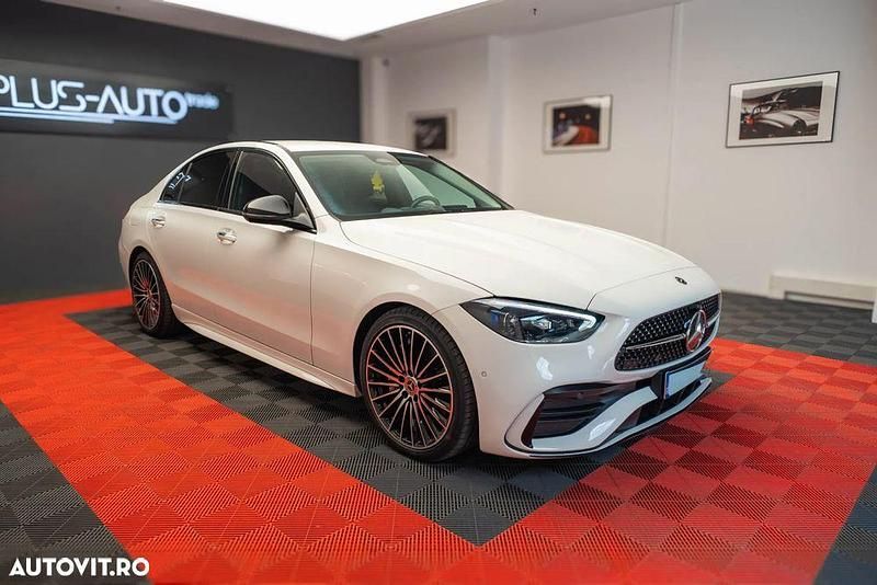 Culoarealb Utilizat 2022 Mercedes C220 Berlinǎ | 48.000 EUR - Imagine 1/4