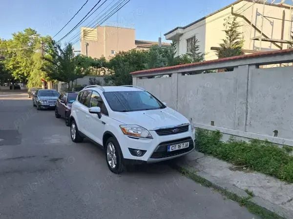 Utilizat 2012 Ford Kuga SUV | 7.200 EUR (Preț OK) - Imagine 1/4