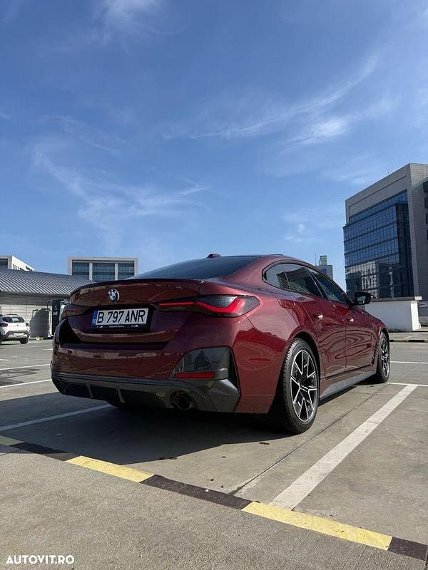 Second-hand BMW 430 M Sport 245 CP (180 kW) 2023 Culoarerosu Coupe
