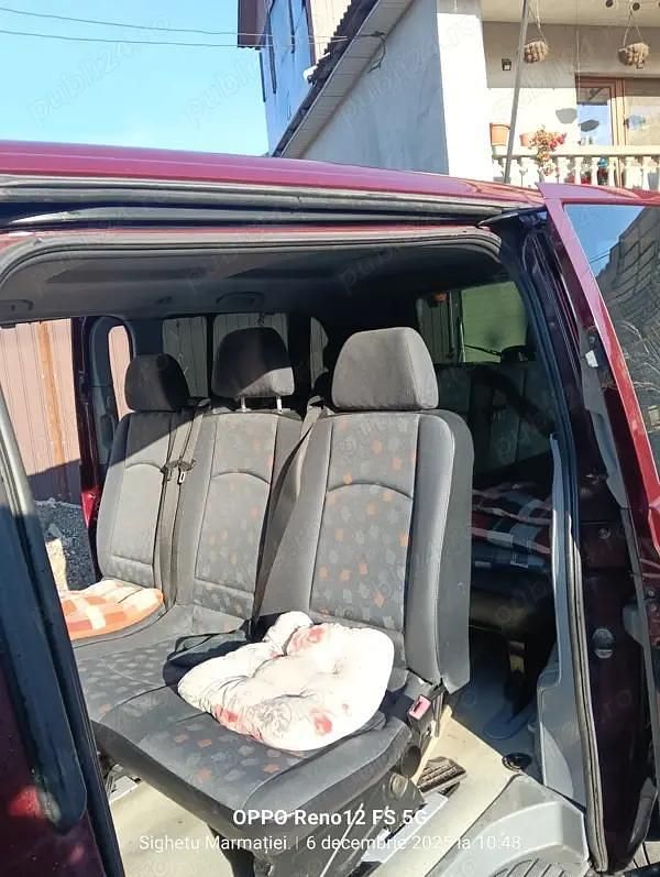 Second-hand Mercedes Vito 160 CP (117 kW) 2005