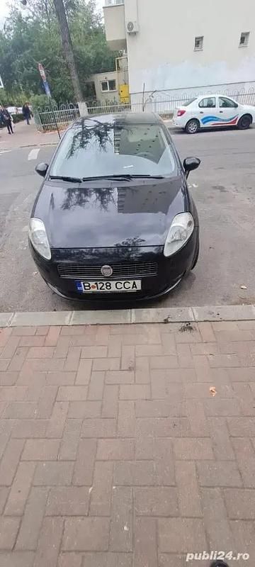 Utilizat 2007 Fiat Punto Hatchback | 1.100 EUR - Imagine 1/2