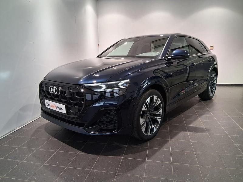 Albastru inchis metalic perleffect Nouă 2025 Audi Q8 SUV | 97.500 EUR (Scump) - Imagine 1/4