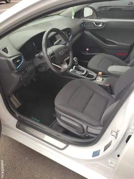 Second-hand Hyundai Ioniq 105 CP (77 kW) 2019 Alb Hatchback