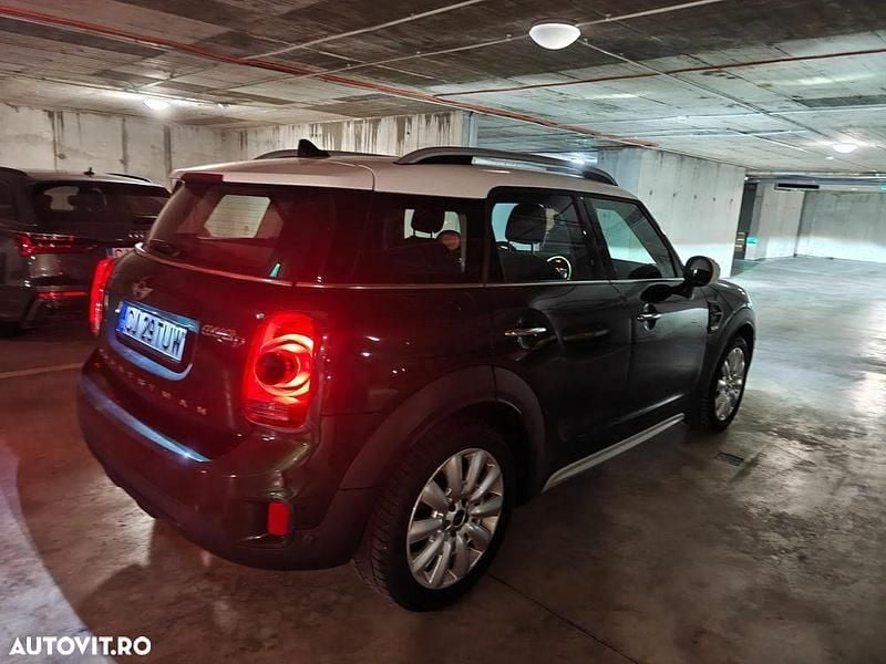 Second-hand Mini Cooper D Countryman 150 CP (110 kW) 2017 Culoareverde SUV