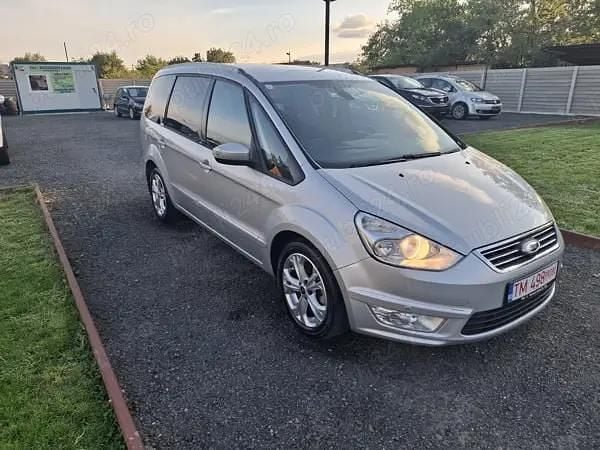 Culoareargint Utilizat 2011 Ford Galaxy Ghia Monovolum | 4.700 EUR (Preț OK) - Imagine 1/4