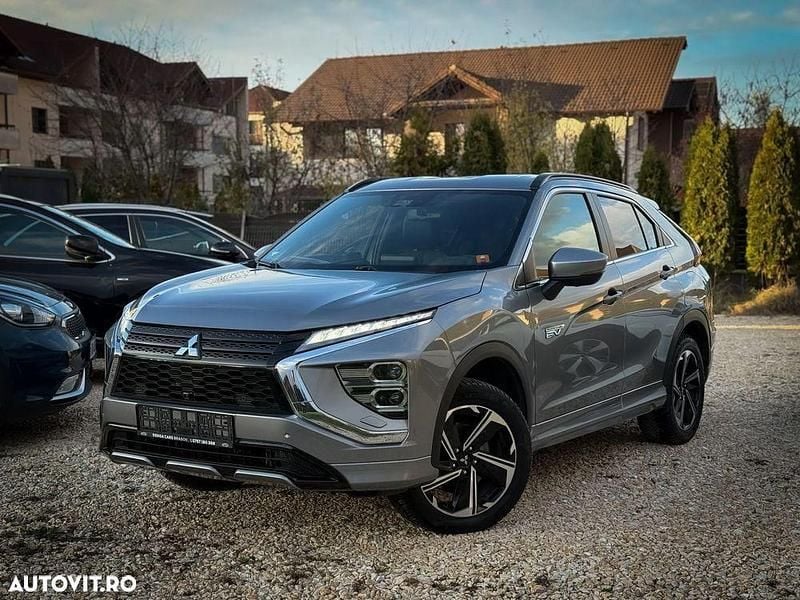 Culoaregri Utilizat 2023 Mitsubishi Eclipse Cross Intense+ SUV | 21.417 EUR - Imagine 1/4