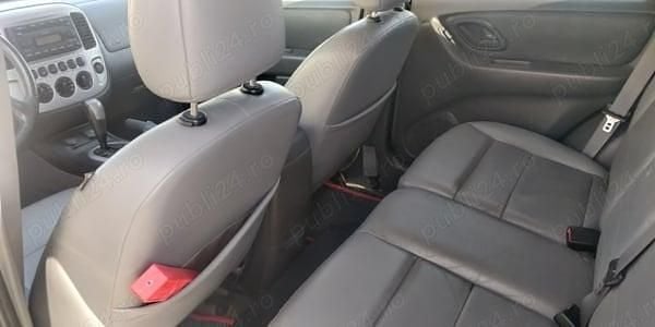 Utilizat 2005 Ford Escape SUV | 5.200 EUR - Imagine 1/4