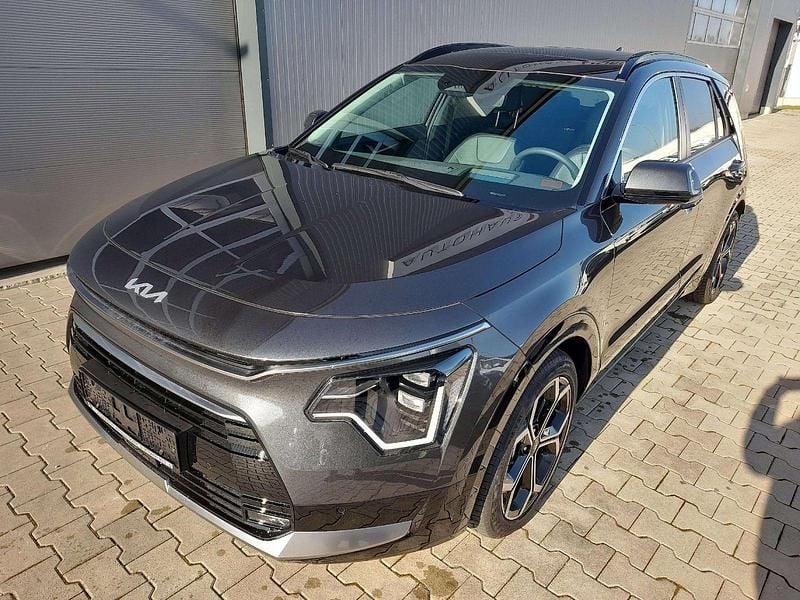Utilizat 2024 Kia Niro Spirit SUV | 34.543 EUR - Imagine 1/1