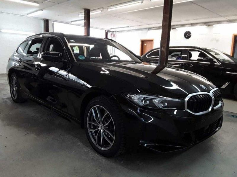 Utilizat 2023 BMW 320 Shadowline | 38.874 EUR - Imagine 1/1