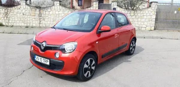Rosu Utilizat 2015 Renault Twingo Hatchback | 4.600 EUR - Imagine 1/4