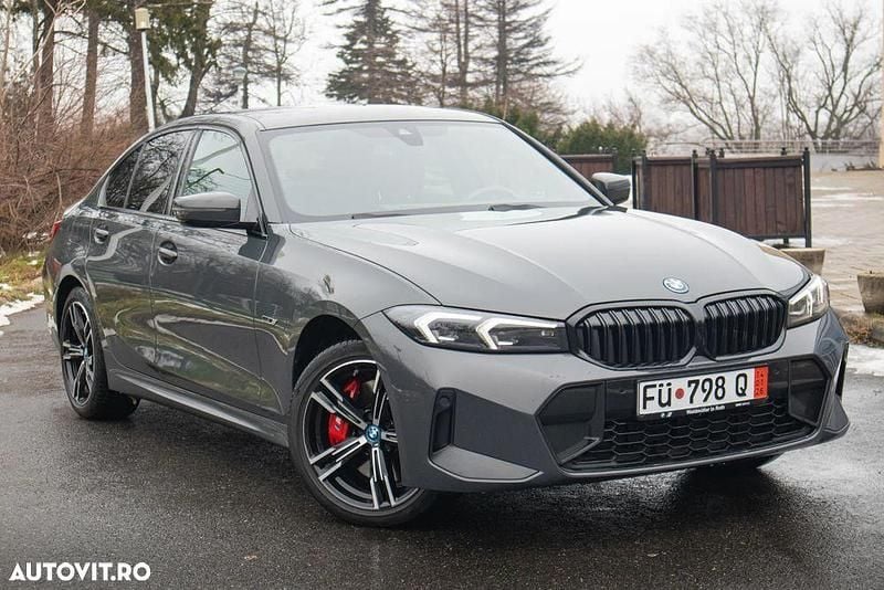 Second-hand BMW 330e M Sport 292 CP (214 kW) 2022 Culoaregri Berlinǎ